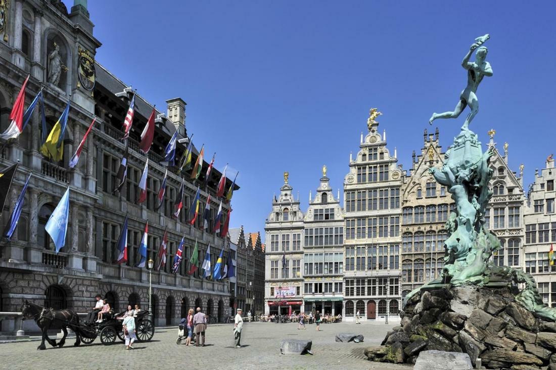 Nest And Duplex City Center Antwerpen